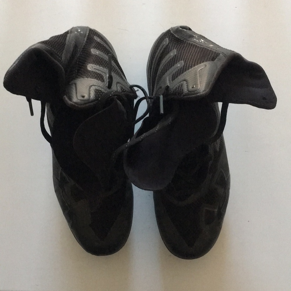 Under Armour UA Highlight MC Football Cleats